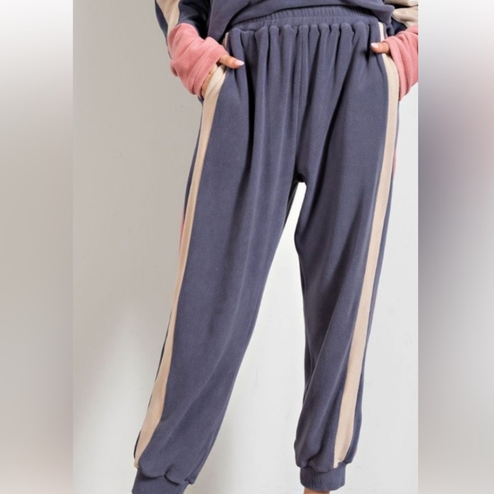 Easel Striped Joggers - Picture 2 of 3